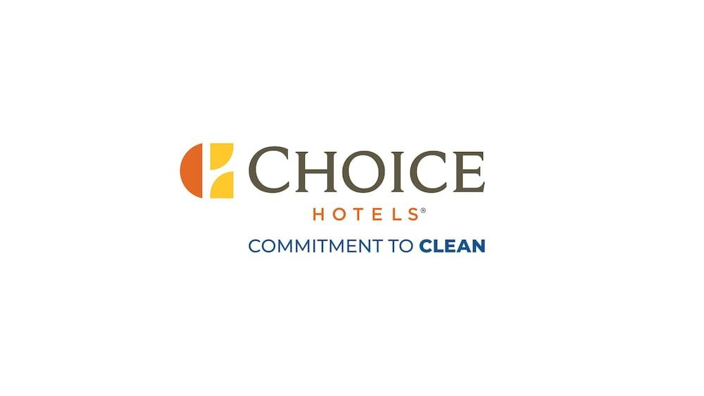 Quality Inn Lynchburg Near University מראה חיצוני תמונה