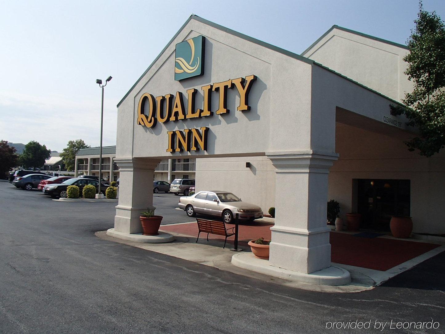 Quality Inn Lynchburg Near University מראה חיצוני תמונה
